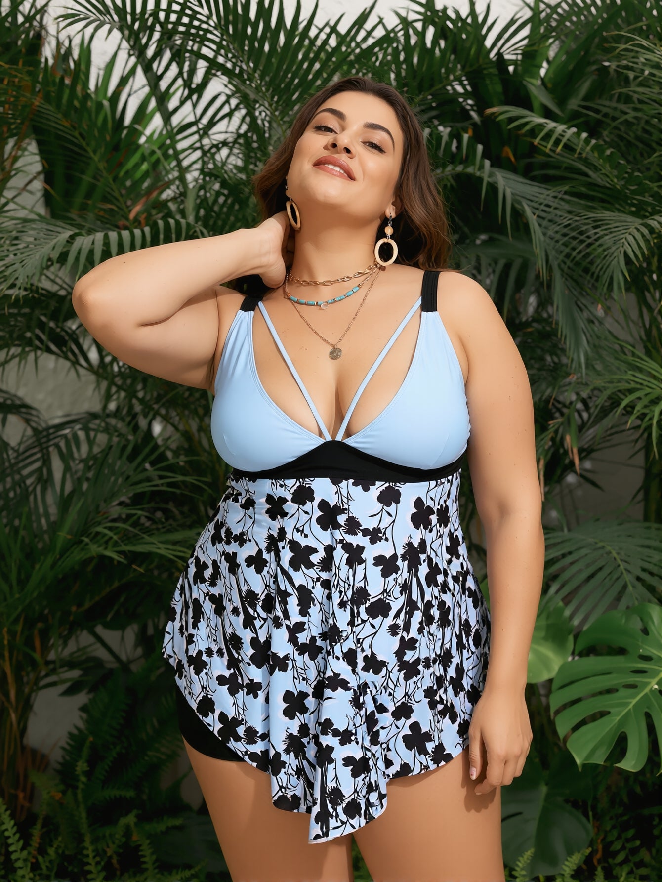Retro Floral Color Block Tankini - Sexy V-Neck Plus Size Swimsuit